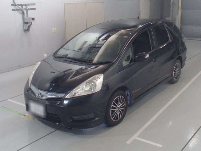 30314 Honda Fit shuttle GP2 2012 г. (CAA Chubu)